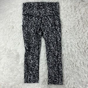 Lululemon Fast & Free Crop II *Nulux 19" Chirasu Black